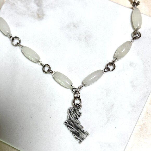 Genuine Milky Quartz Short Necklace, Gemstone w/ Dog Person Paw Print Pendant - Picture 6 of 15